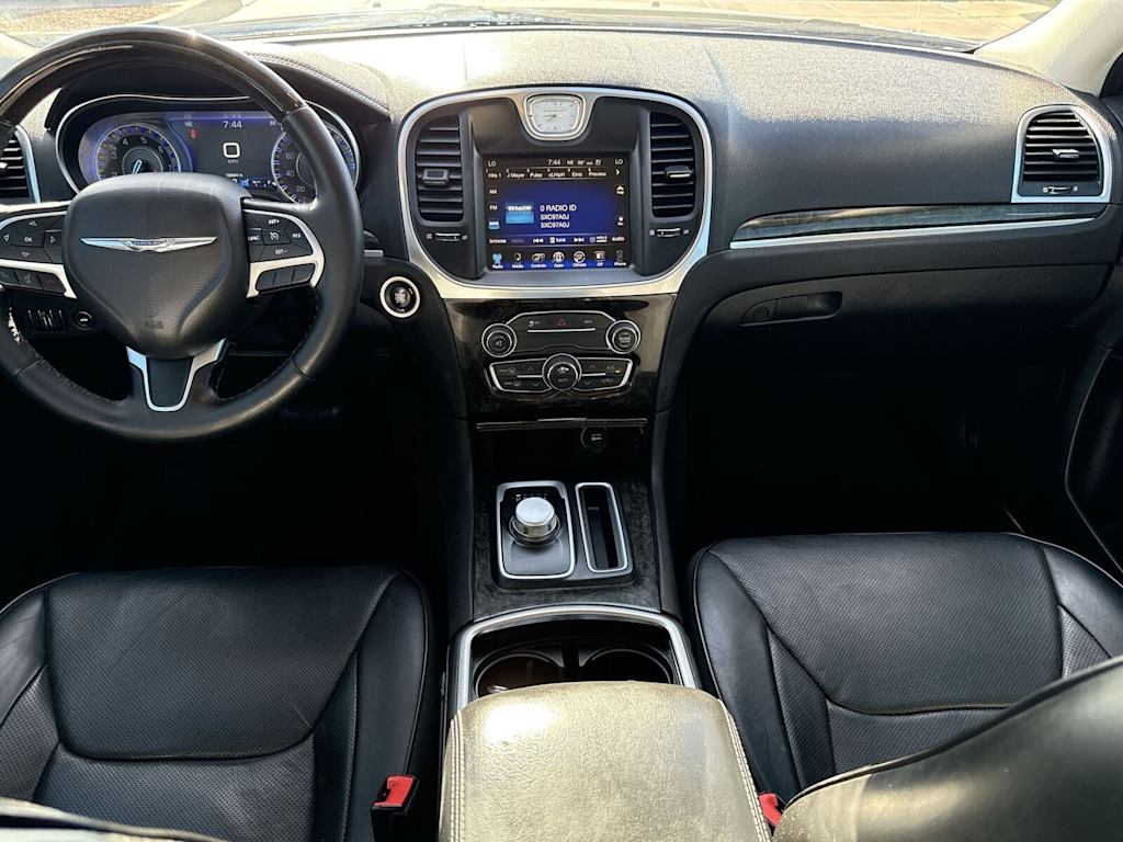 Thumbnail: 2016 Chrysler 300 - 8