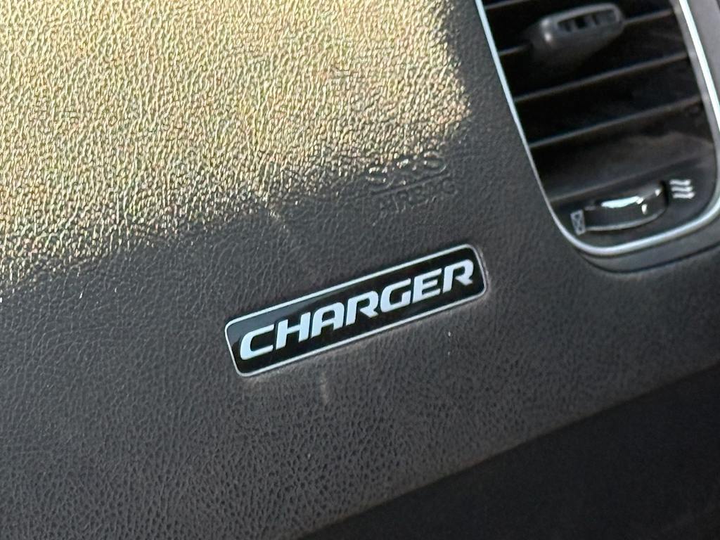 Thumbnail: 2020 Dodge Charger - 23