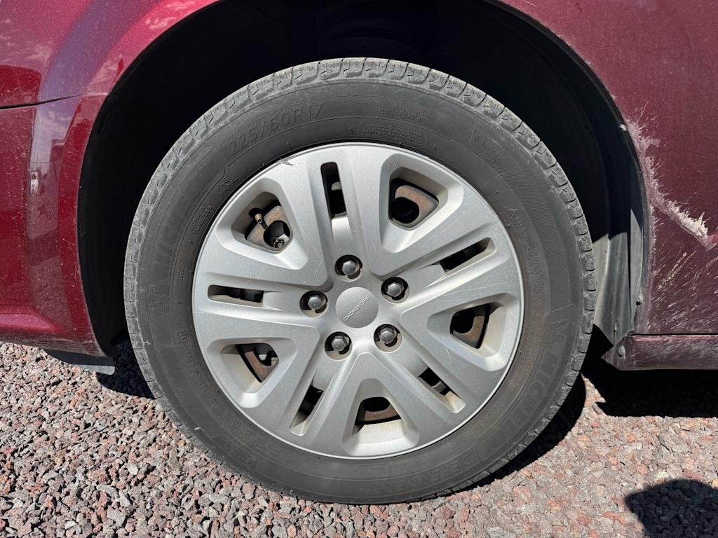 Thumbnail: 2017 Dodge Grand Caravan - 4