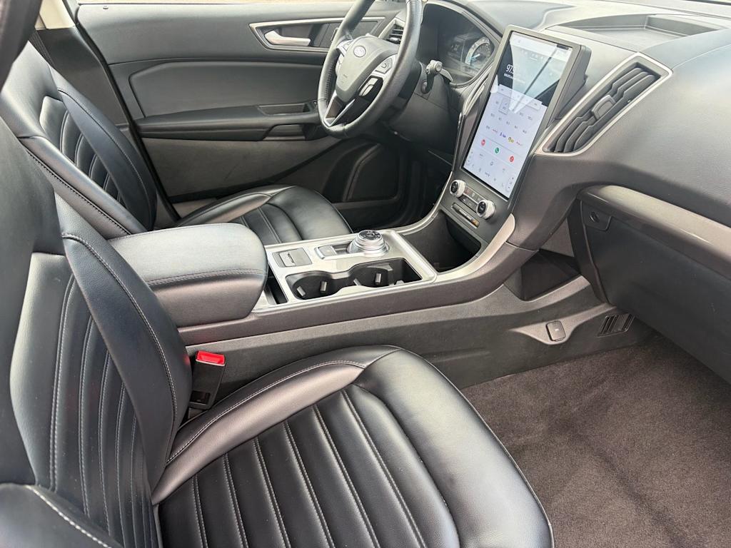 Thumbnail: 2024 Ford Edge - 11