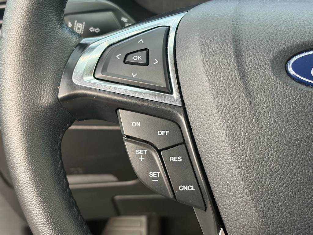 Thumbnail: 2024 Ford Edge - 22