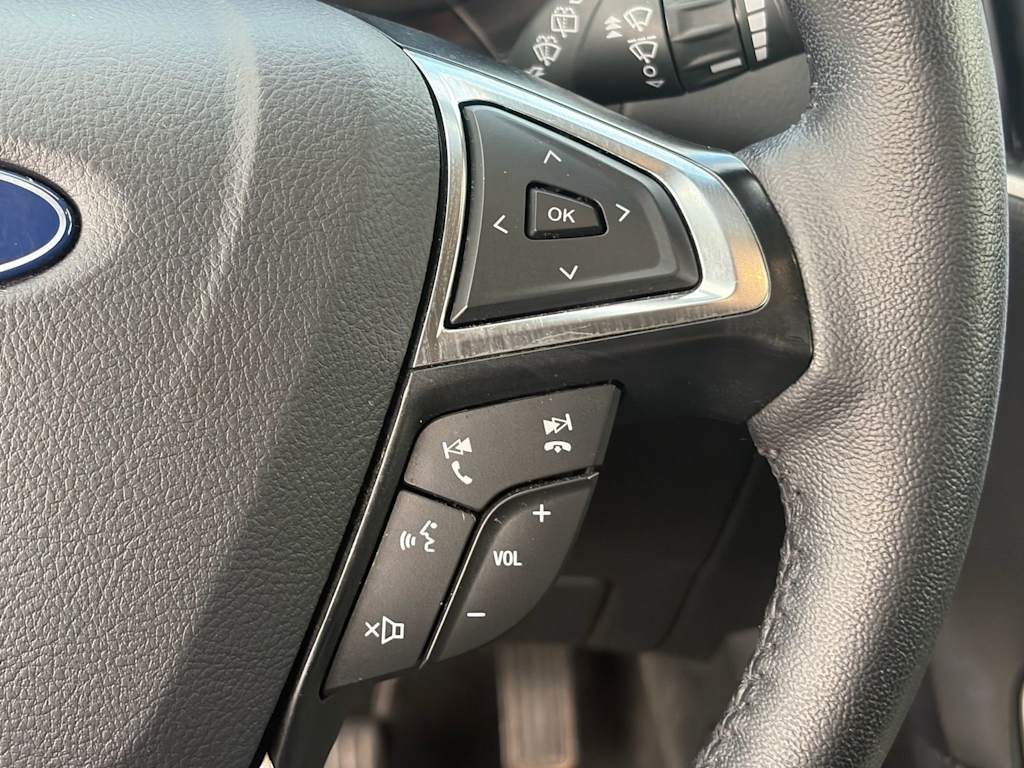 Thumbnail: 2024 Ford Edge - 21