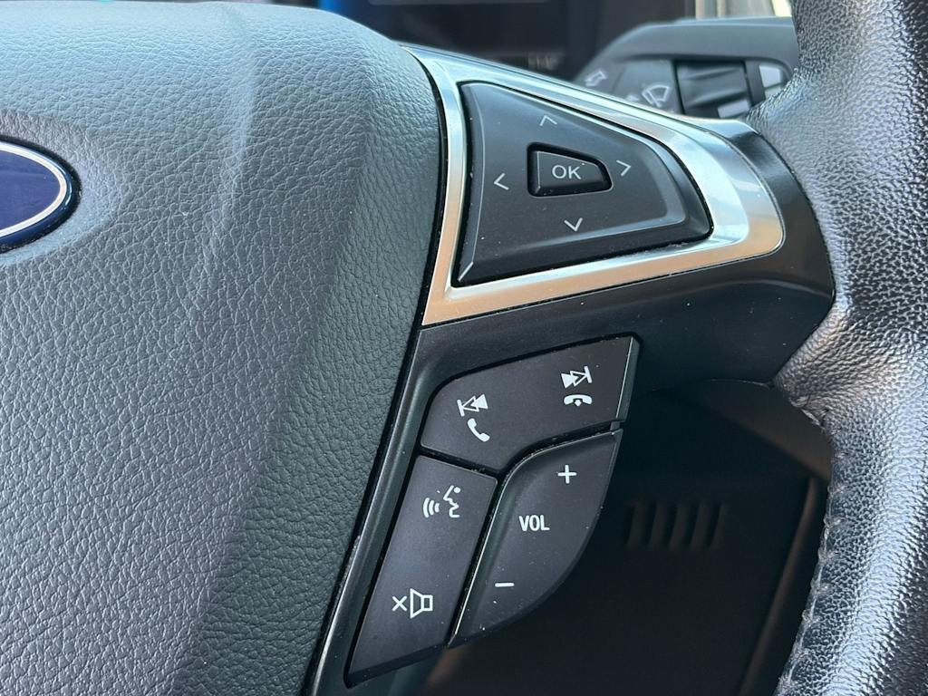Thumbnail: 2024 Ford Edge - 17