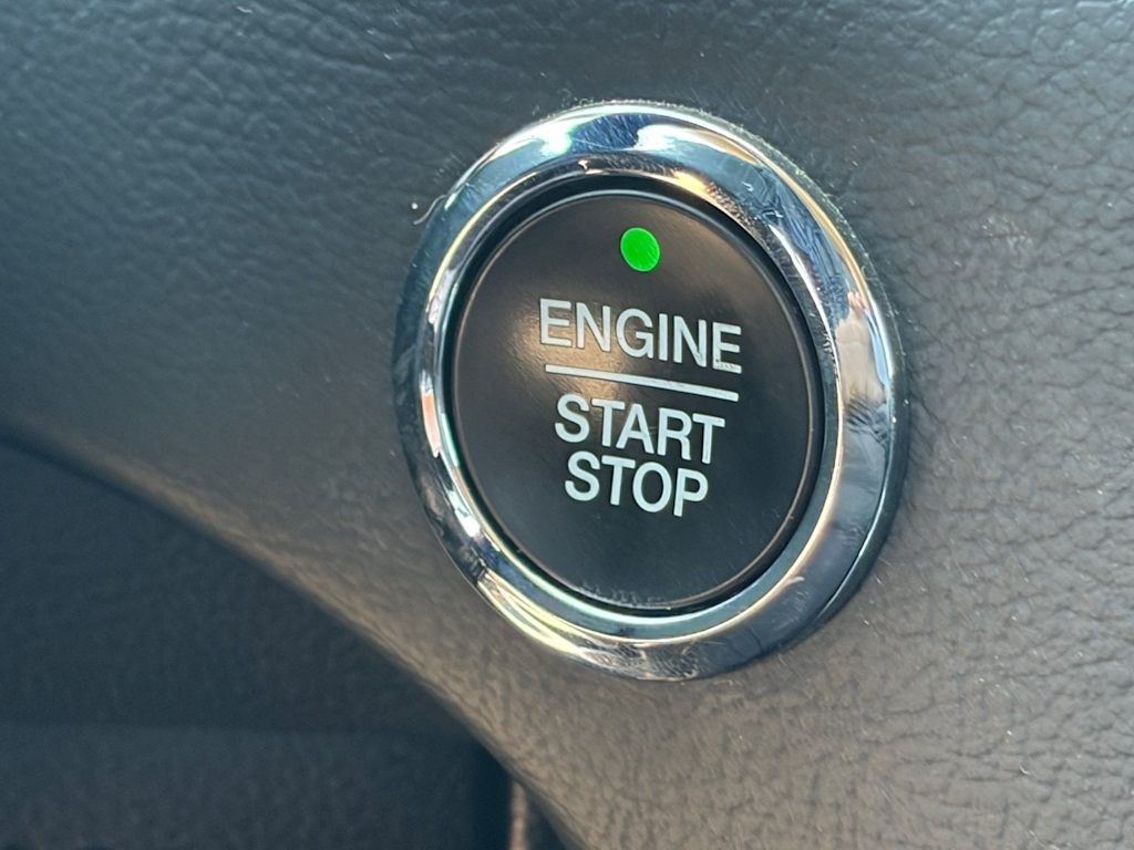 Thumbnail: 2024 Ford Edge - 21