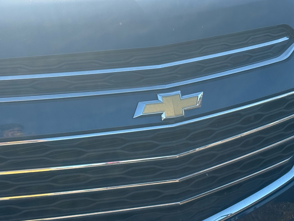 Thumbnail: 2017 Chevrolet Equinox - 20