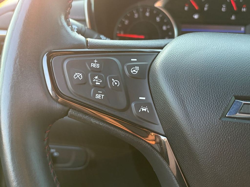 Thumbnail: 2022 Chevrolet Equinox - 14