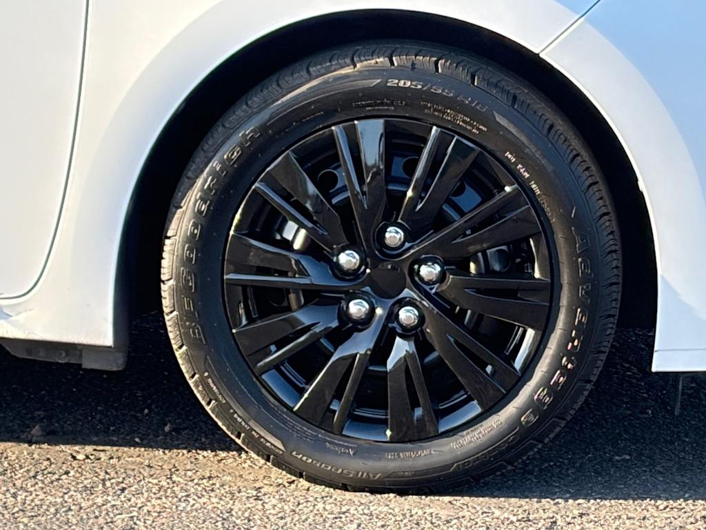 Thumbnail: 2018 Toyota Corolla - 7