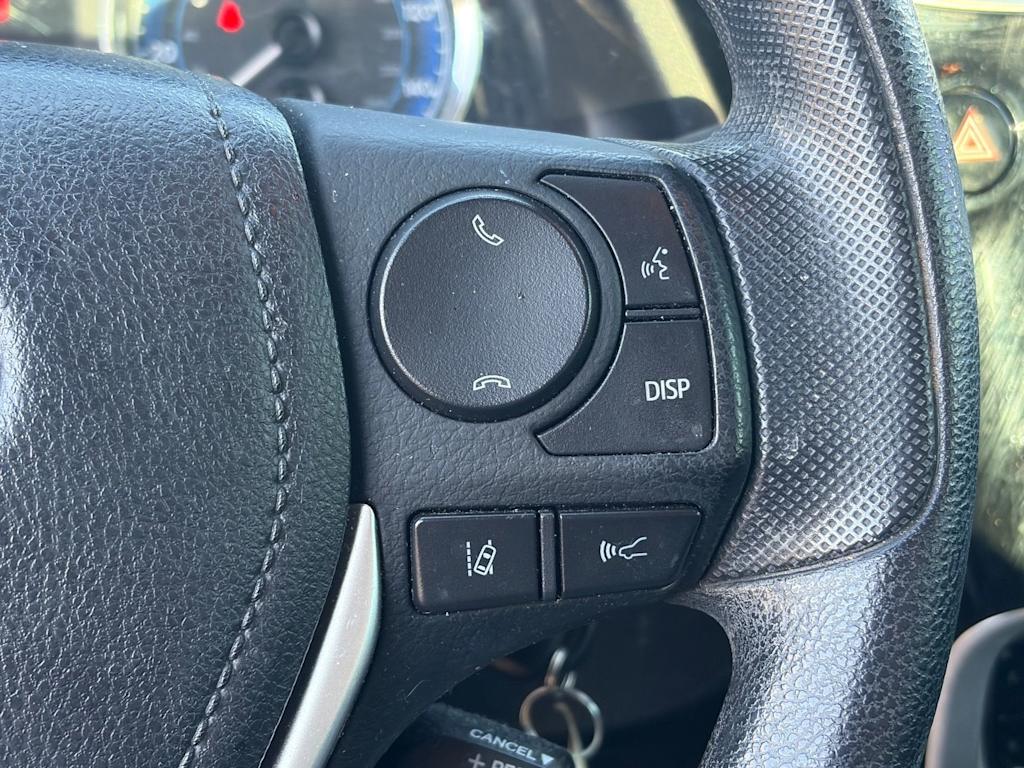 Thumbnail: 2018 Toyota Corolla - 13