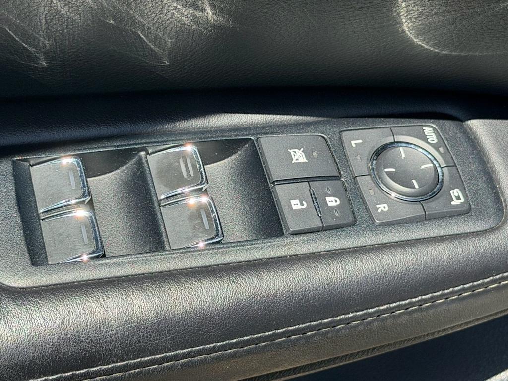 Thumbnail: 2017 Lexus RX - 16