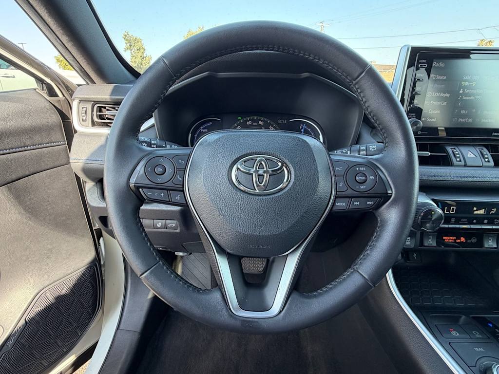 Thumbnail: 2020 Toyota RAV4 - 8