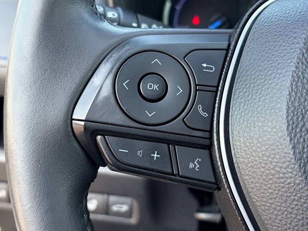 Thumbnail: 2020 Toyota RAV4 - 26