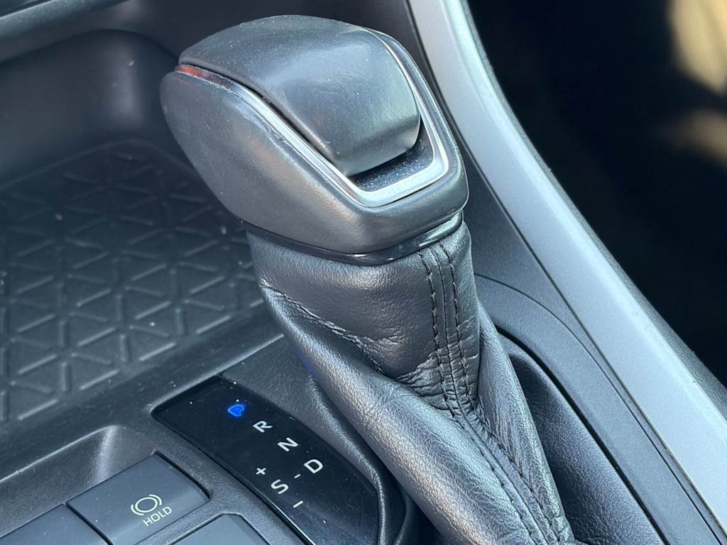 Thumbnail: 2020 Toyota RAV4 - 13