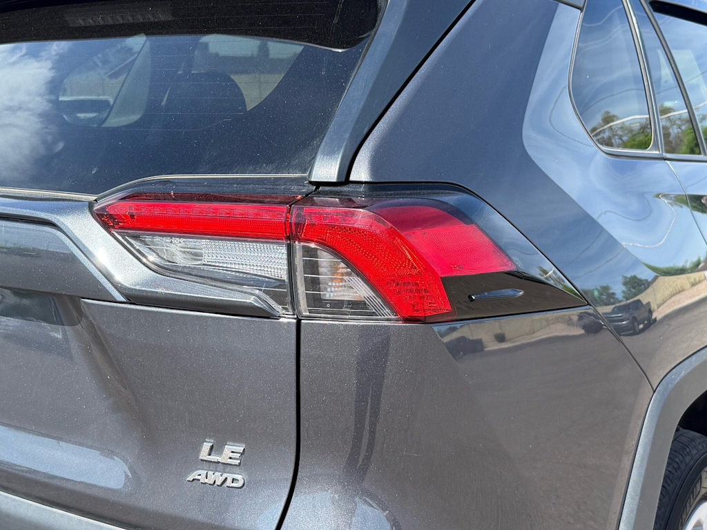 Thumbnail: 2024 Toyota RAV4 - 20