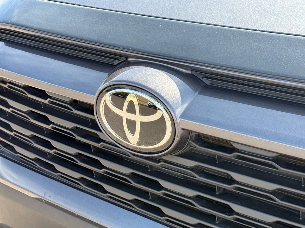 Thumbnail: 2024 Toyota RAV4 - 23
