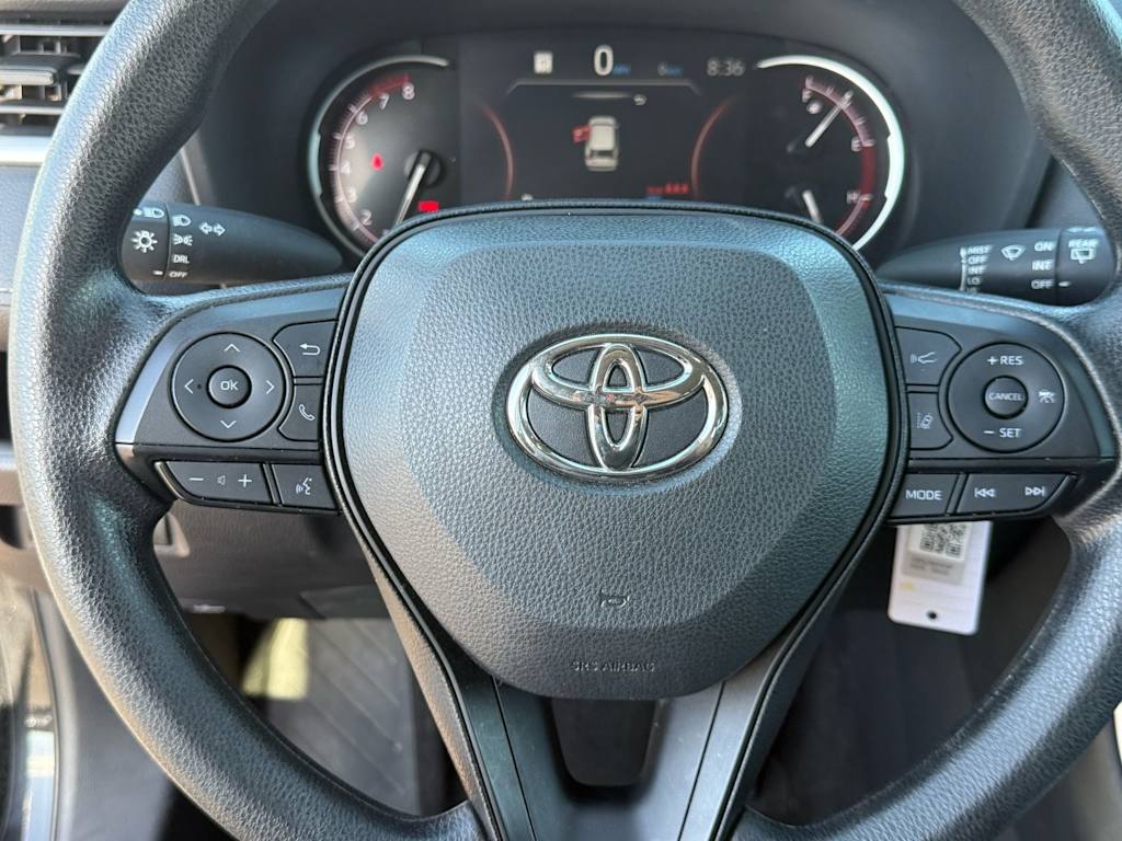 Thumbnail: 2025 Toyota RAV4 - 21