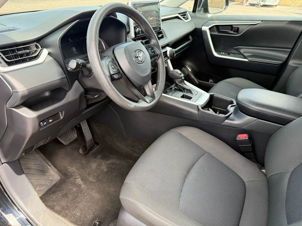 Thumbnail: 2025 Toyota RAV4 - 7