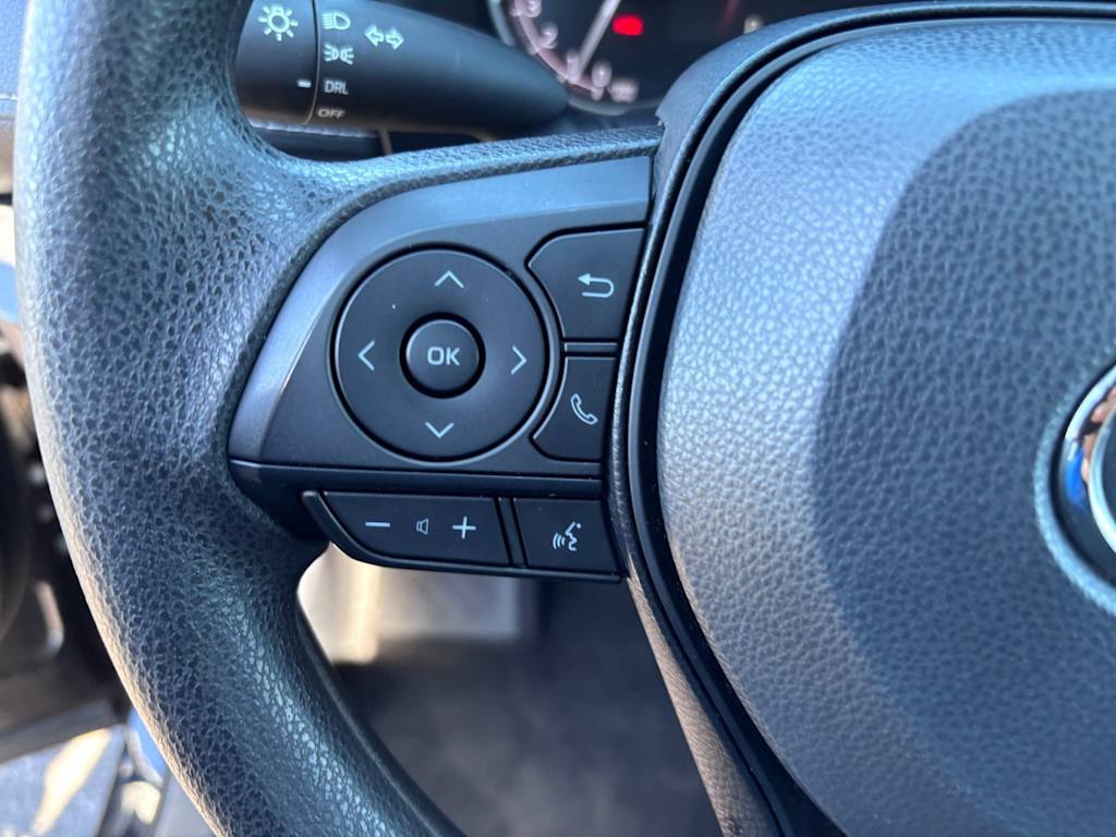 Thumbnail: 2025 Toyota RAV4 - 23