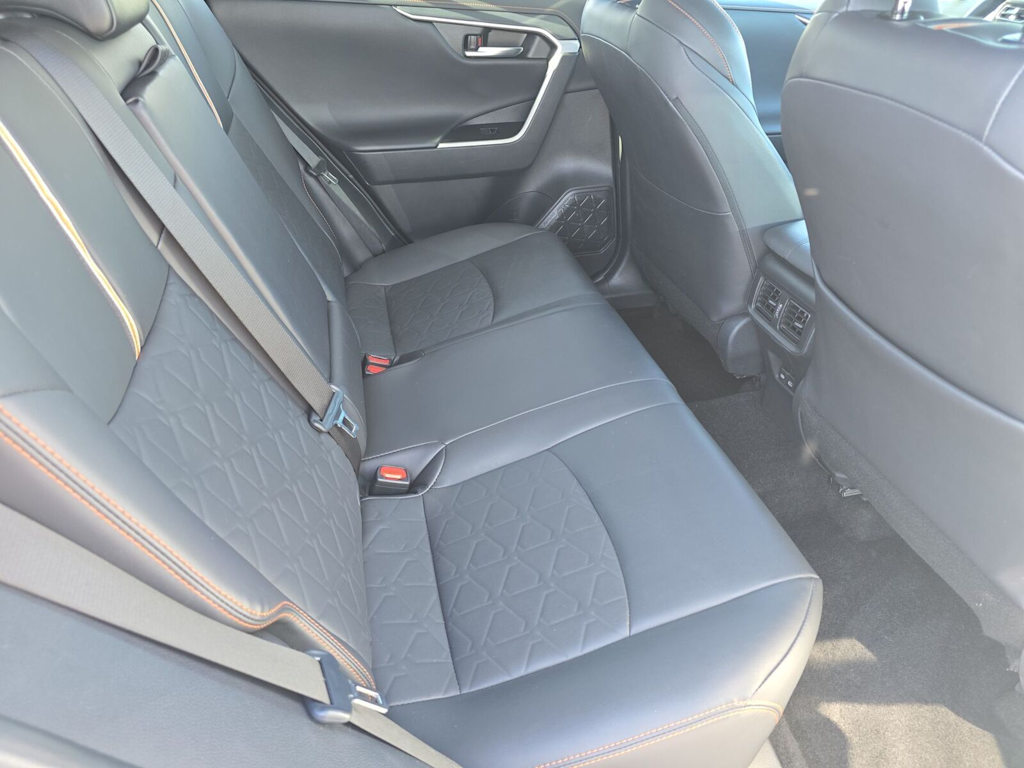 Thumbnail: 2024 Toyota RAV4 - 11