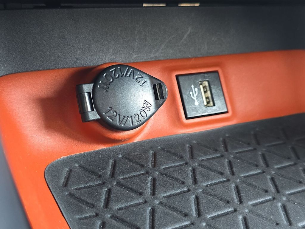 Thumbnail: 2024 Toyota RAV4 - 29