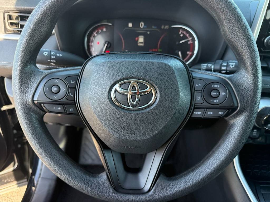 Thumbnail: 2025 Toyota RAV4 - 22