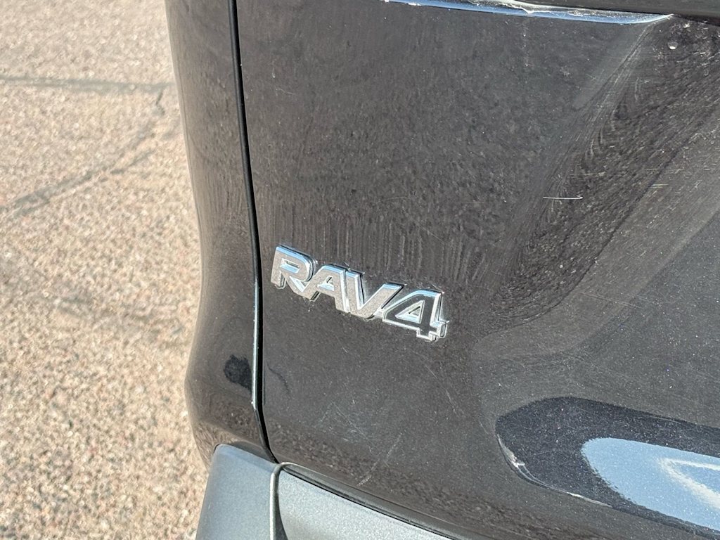 Thumbnail: 2025 Toyota RAV4 - 16