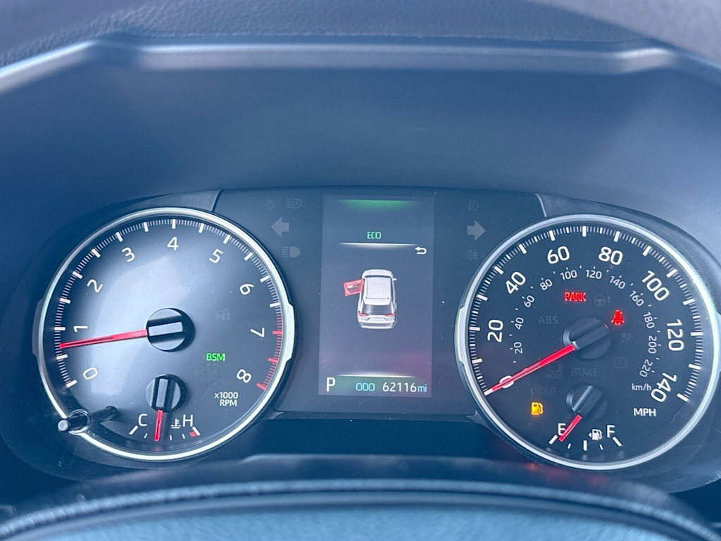 Thumbnail: 2021 Toyota RAV4 - 17