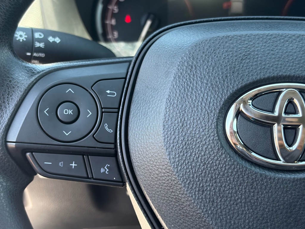 Thumbnail: 2025 Toyota RAV4 - 26