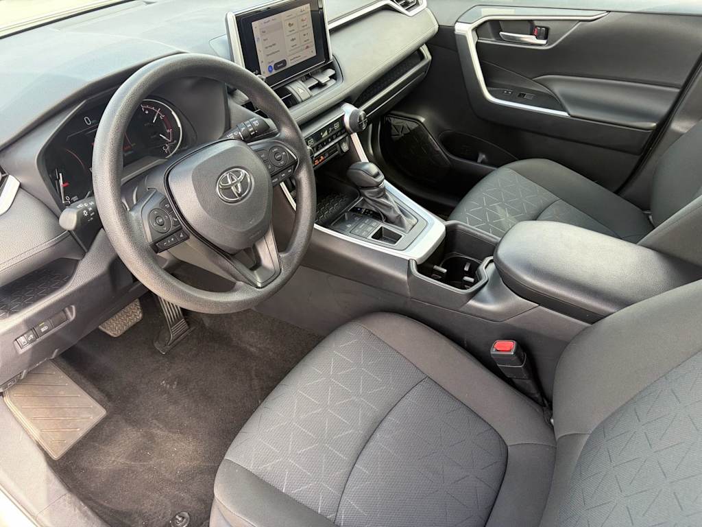Thumbnail: 2025 Toyota RAV4 - 2