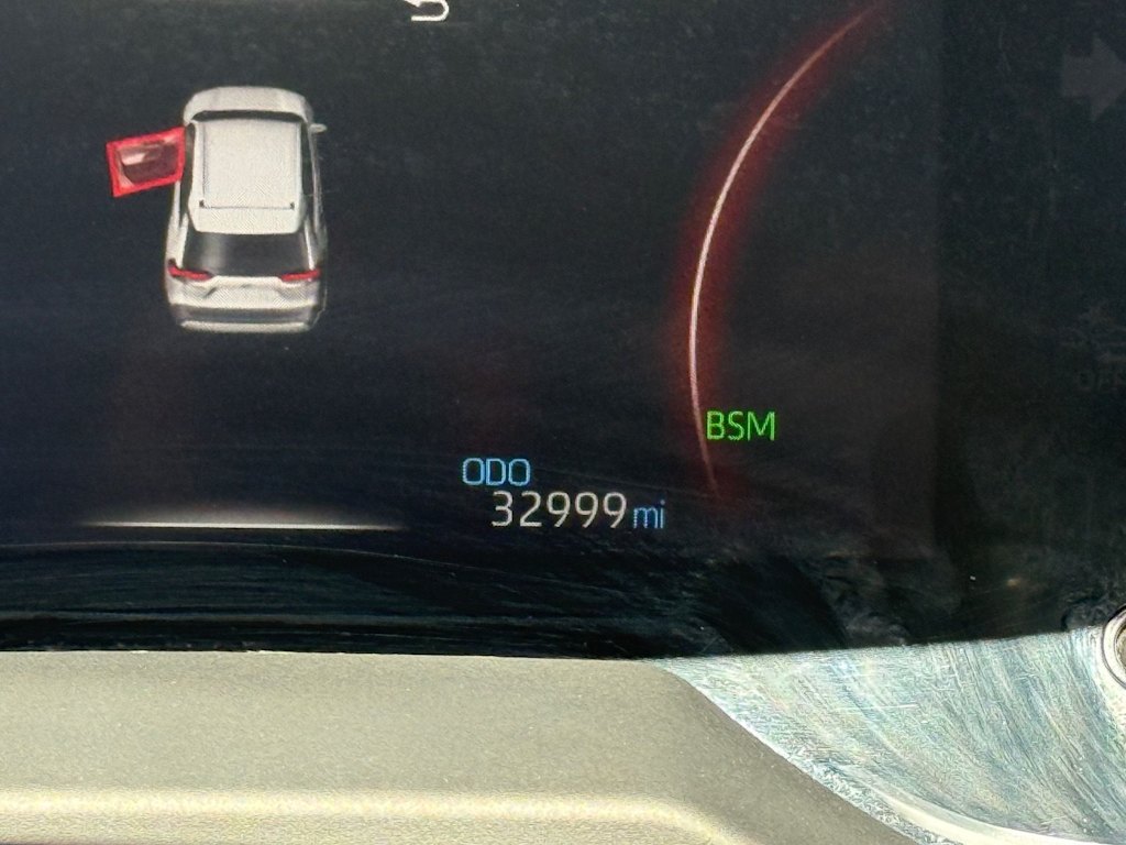Thumbnail: 2025 Toyota RAV4 - 25