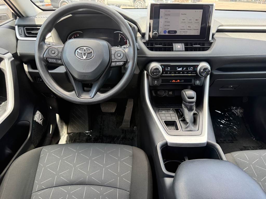 Thumbnail: 2025 Toyota RAV4 - 13