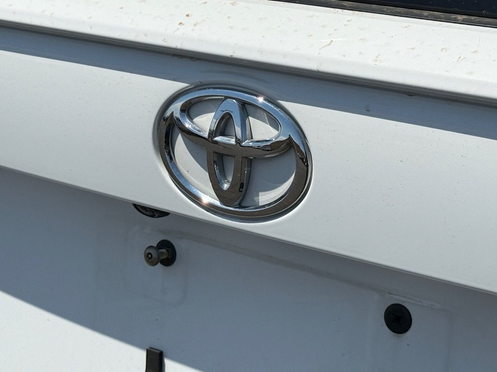 Thumbnail: 2025 Toyota RAV4 - 17