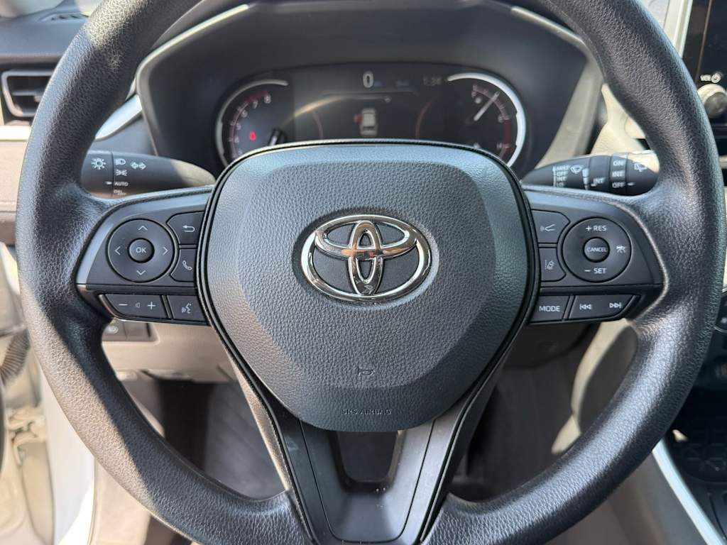 Thumbnail: 2025 Toyota RAV4 - 24