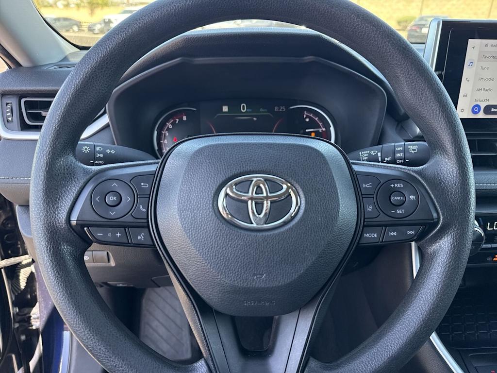 Thumbnail: 2024 Toyota RAV4 - 9