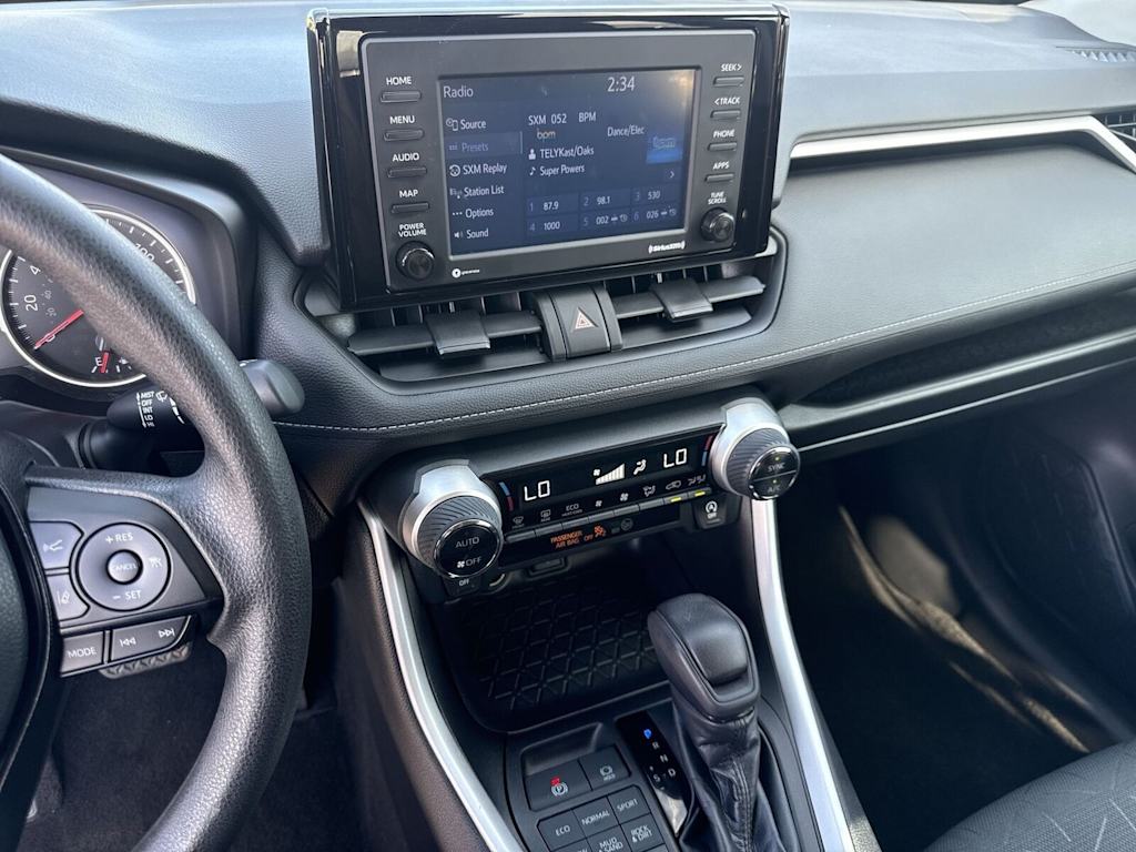 Thumbnail: 2022 Toyota RAV4 - 14