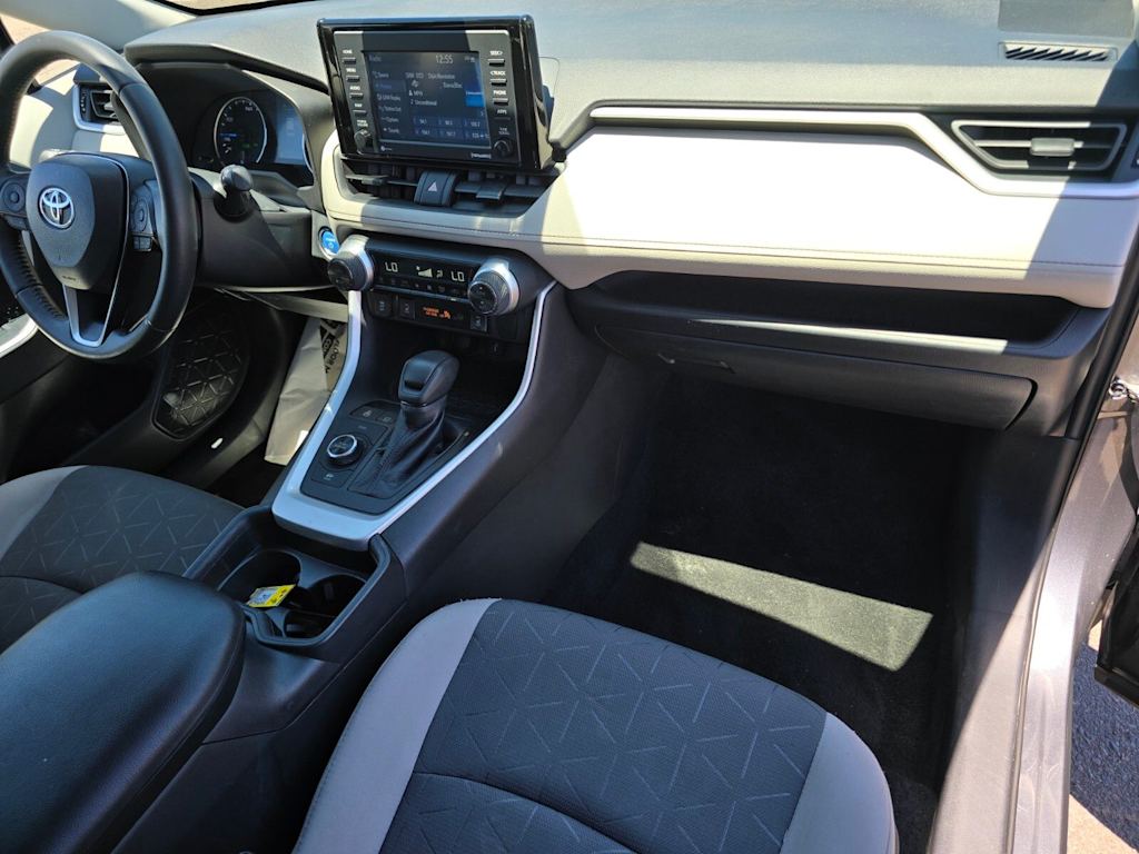 Thumbnail: 2021 Toyota RAV4 - 2