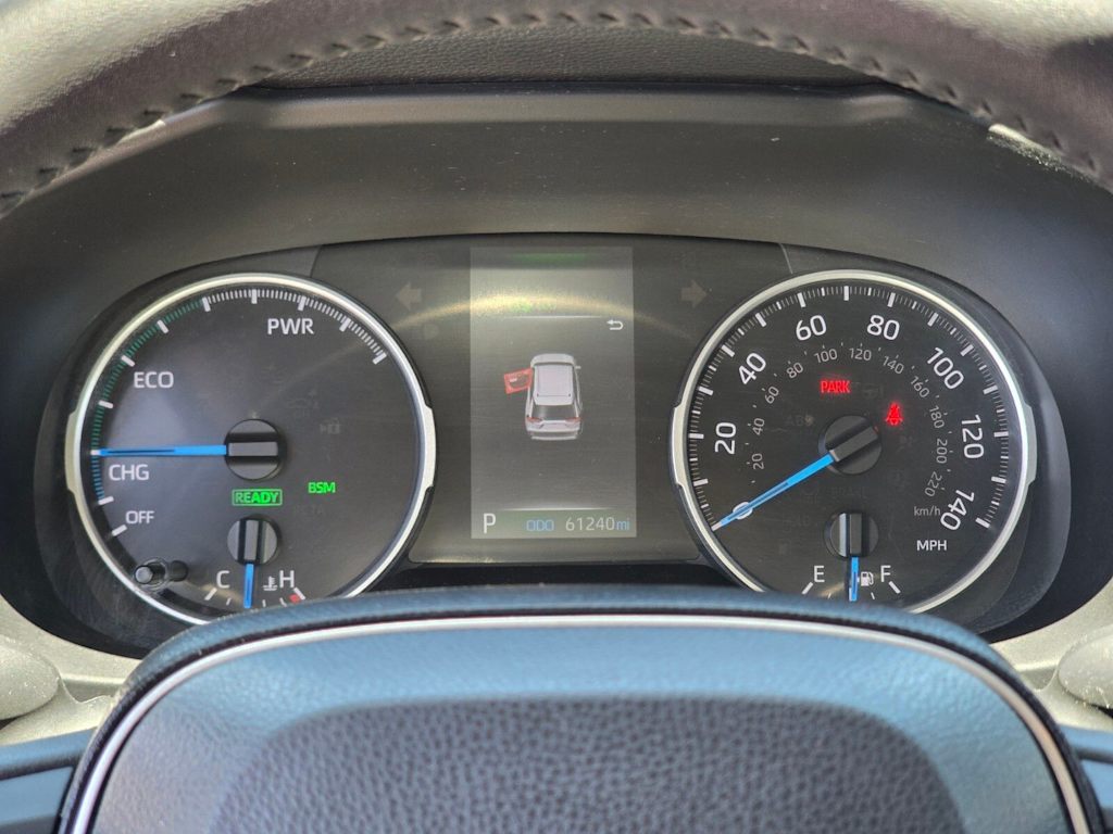 Thumbnail: 2021 Toyota RAV4 - 13