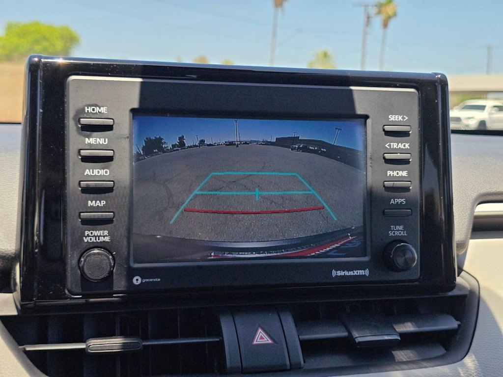 Thumbnail: 2021 Toyota RAV4 - 27