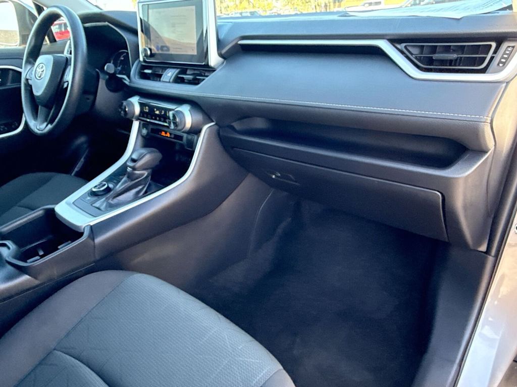 Thumbnail: 2024 Toyota RAV4 - 2