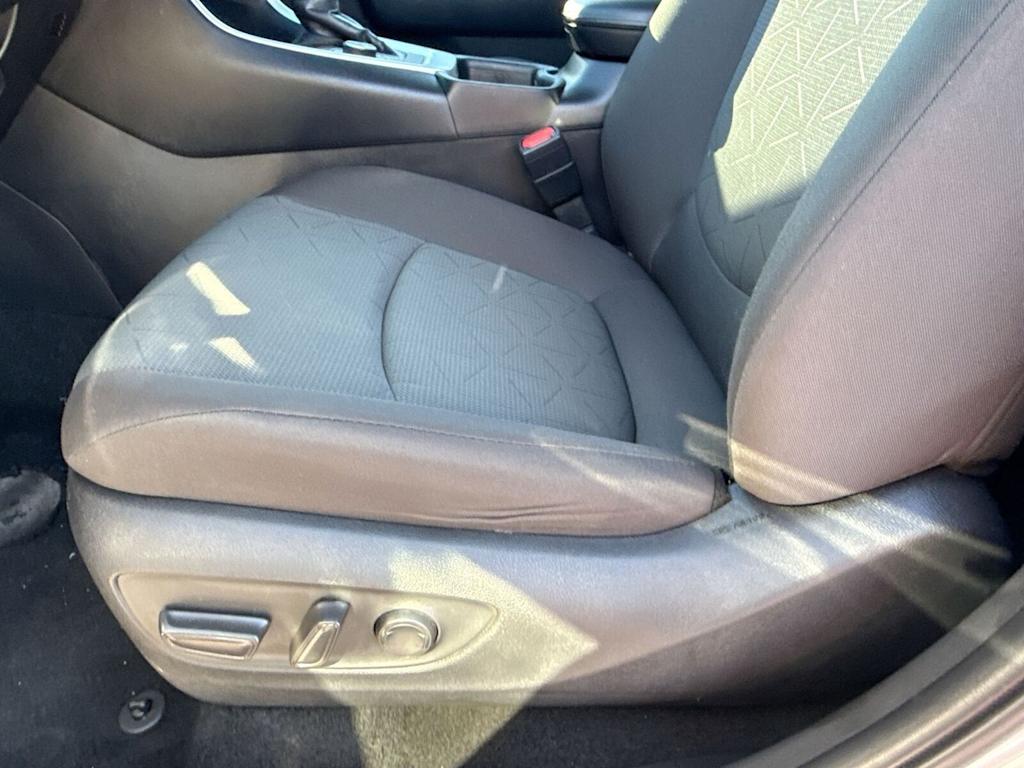 Thumbnail: 2024 Toyota RAV4 - 24