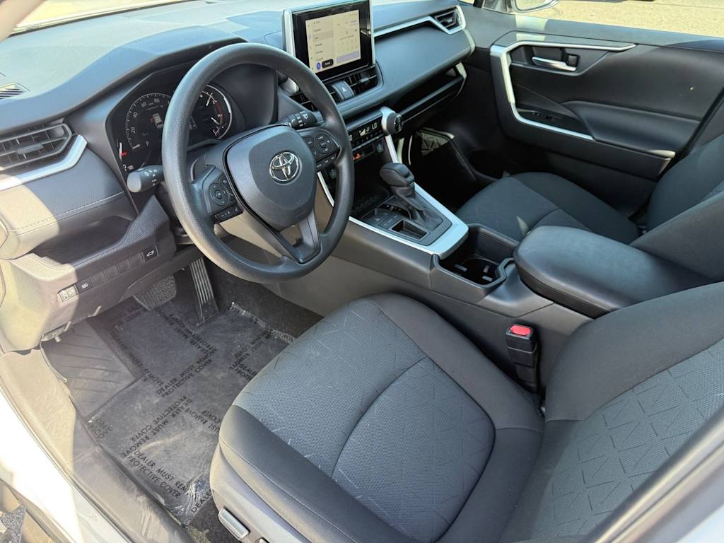 Thumbnail: 2025 Toyota RAV4 - 2