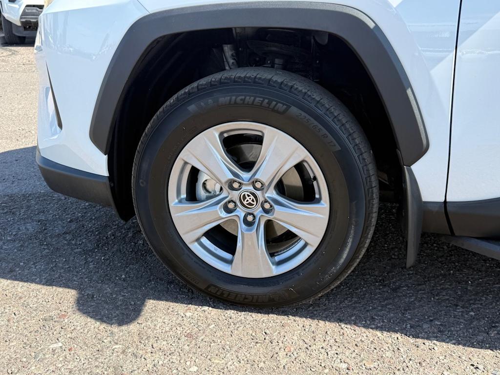 Thumbnail: 2025 Toyota RAV4 - 8