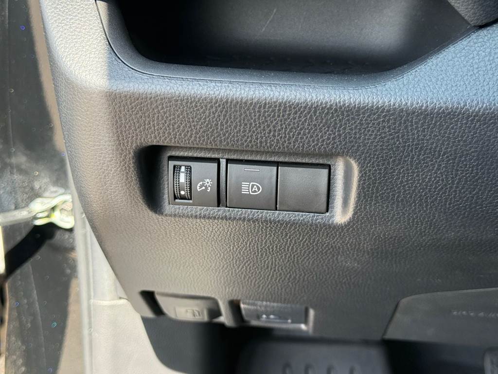 Thumbnail: 2023 Toyota RAV4 - 26