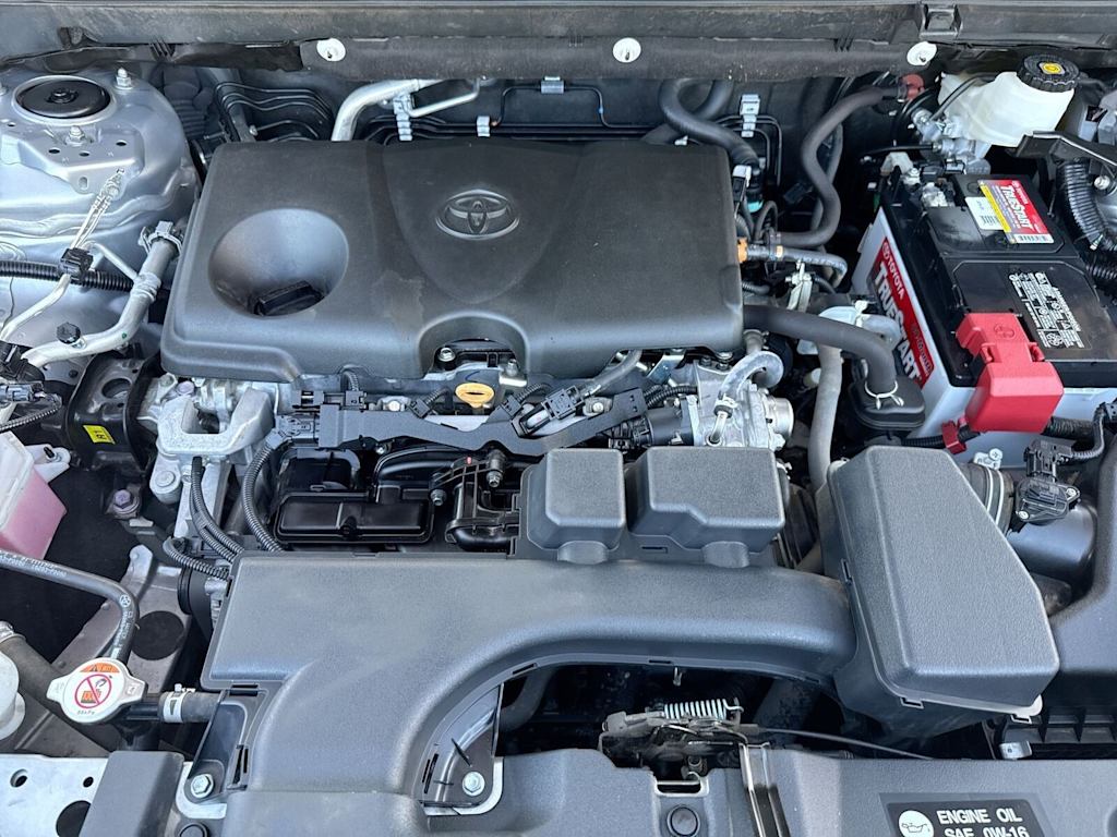 Thumbnail: 2024 Toyota RAV4 - 9