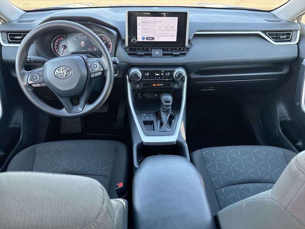 Thumbnail: 2024 Toyota RAV4 - 10