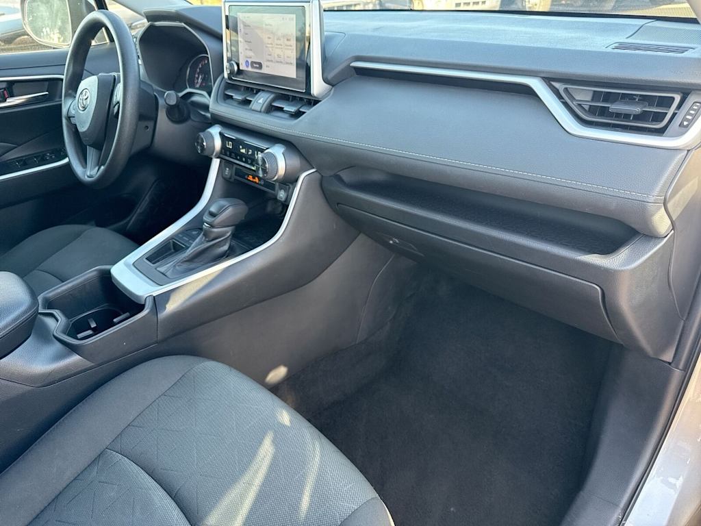 Thumbnail: 2024 Toyota RAV4 - 2