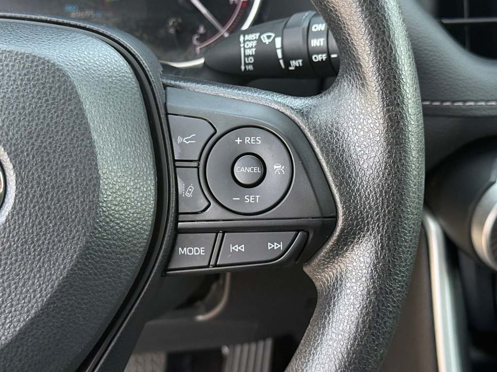 Thumbnail: 2024 Toyota RAV4 - 26