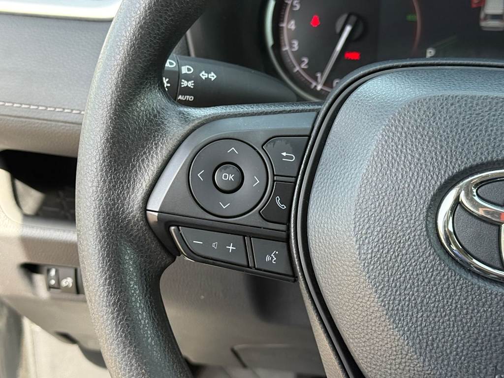 Thumbnail: 2024 Toyota RAV4 - 25