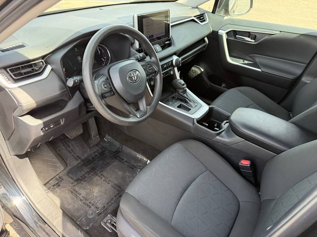 Thumbnail: 2024 Toyota RAV4 - 2
