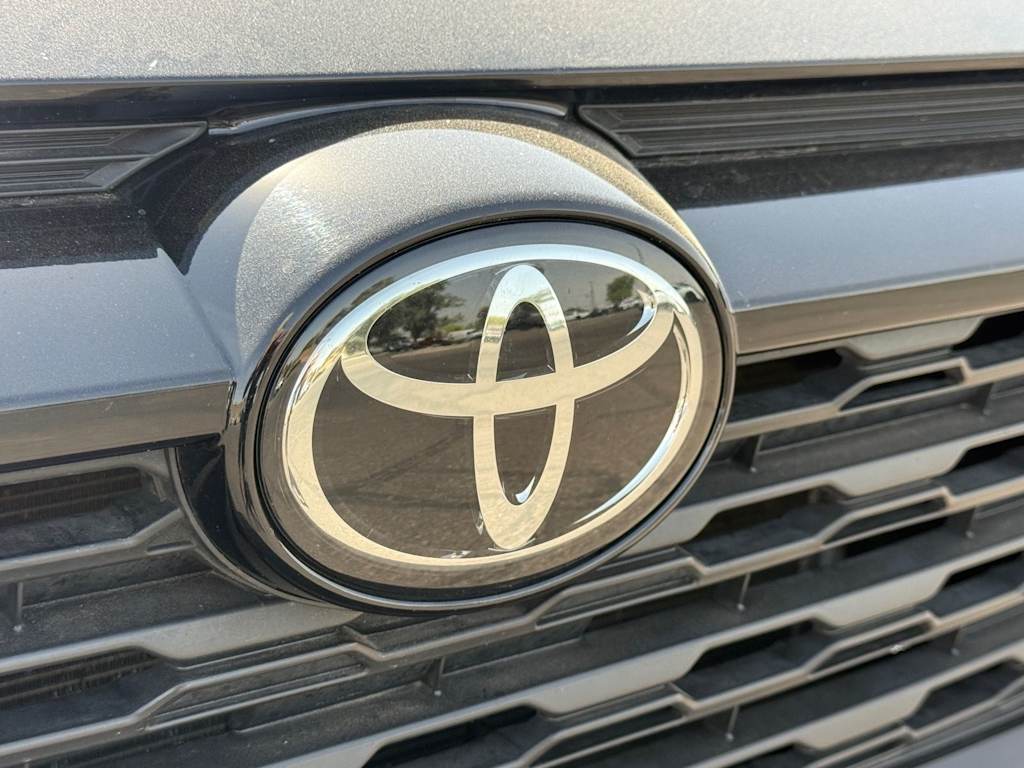 Thumbnail: 2024 Toyota RAV4 - 7