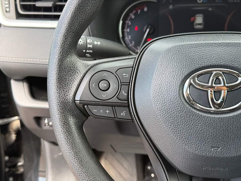 Thumbnail: 2025 Toyota RAV4 - 23